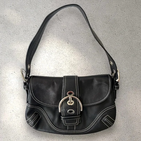 SOLD Authentic Coach Soho bag y2k - Picture 1 of 10